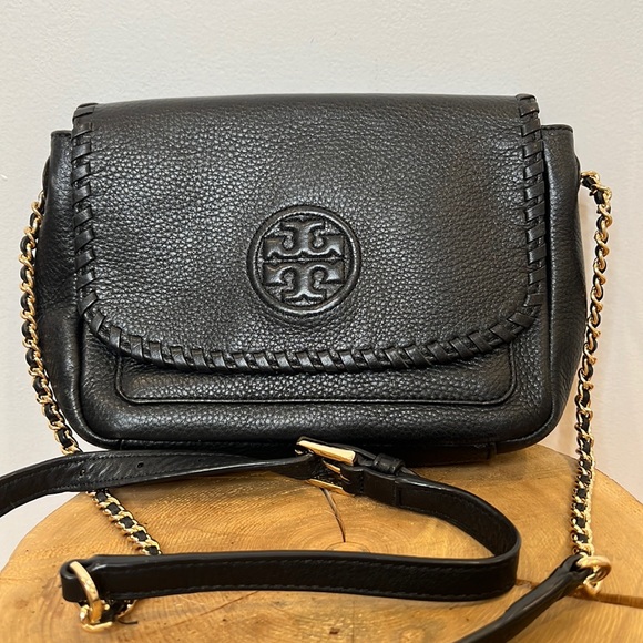 Tory Burch Crossbody bag in black with gold hardware strap.
